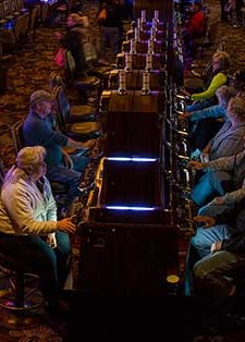 Игровые залы в РФ под управлением WIn&Win